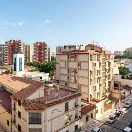 Luis Braille Apt Málaga Buitenkant foto