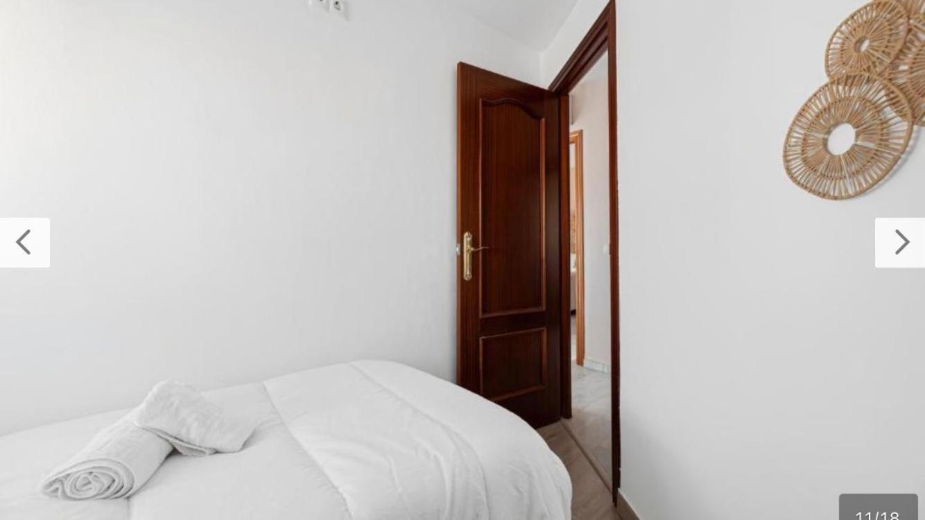 Luis Braille Apt Málaga Buitenkant foto